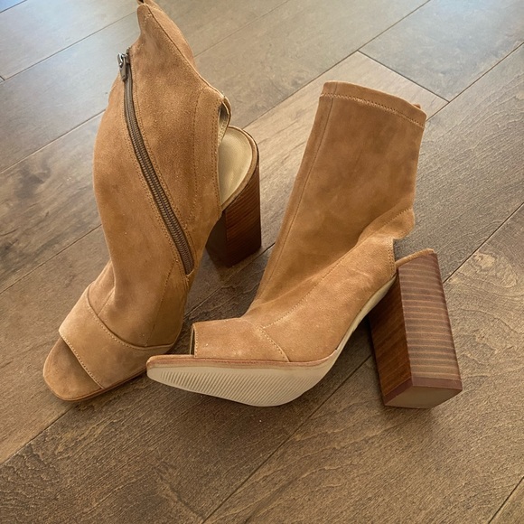 Aldo Booties - Picture 2 of 2